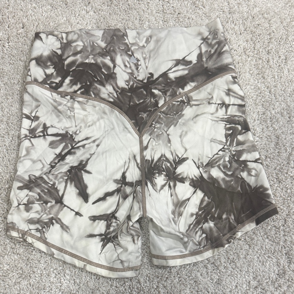 Balance Athletica Sea Salt Grey Tie-Dye Volley Shorts - Picture 2 of 3